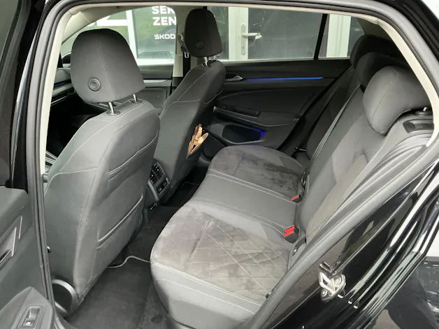VW Golf VIII 1.4 TSI PHEV Style DSG