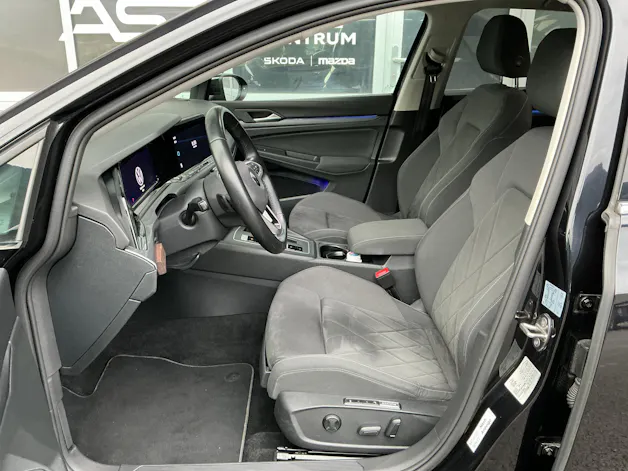 VW Golf VIII 1.4 TSI PHEV Style DSG