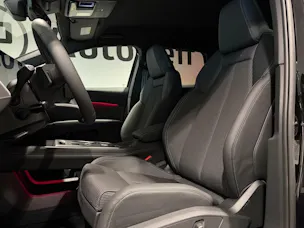 AUDI Q4 e-tron SUV quattro performance Attraction