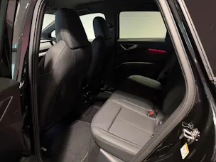 AUDI Q4 e-tron SUV quattro performance Attraction