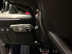 AUDI Q4 e-tron SUV quattro performance Attraction