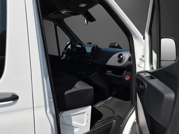 MERCEDES-BENZ Sprinter 319 CDI Standard 9G-TRONIC