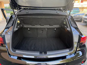 OPEL Astra 1.6i Turbo OPC Line