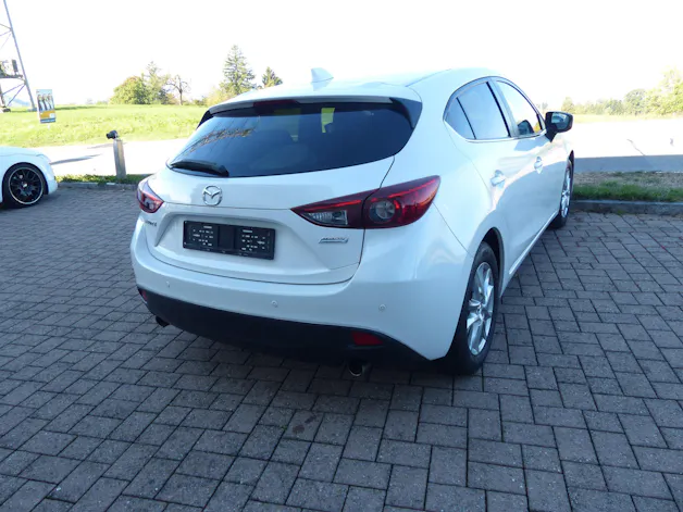 MAZDA 3 2.0 16V Ambition