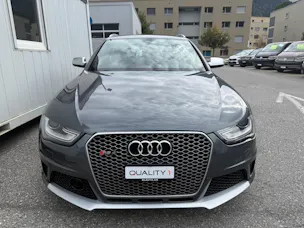 AUDI RS4 Avant 4.2 FSI V8 quattro S-tronic