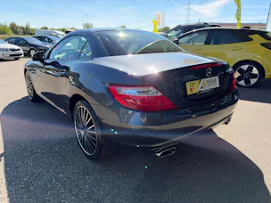 MERCEDES-BENZ SLK 200 7G-Tronic