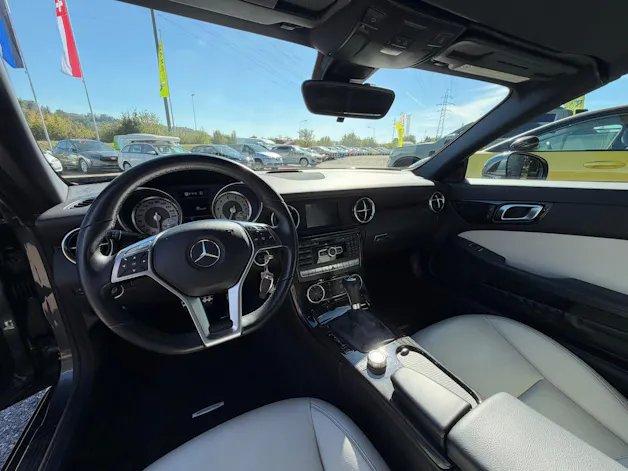 MERCEDES-BENZ SLK 200 7G-Tronic