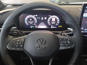 VW T-Roc 1.5 eTSI mHEV R-Line DSG