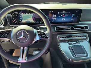 MERCEDES-BENZ V 300 d lang Exclusive 4Matic 9G-Tronic 7 Plätze