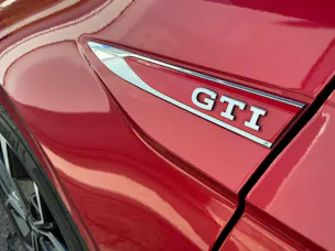 VW Polo GTI 2.0 TSI DSG *** PANORAMAGLASDACH & NAVI DISCOVER PRO ***