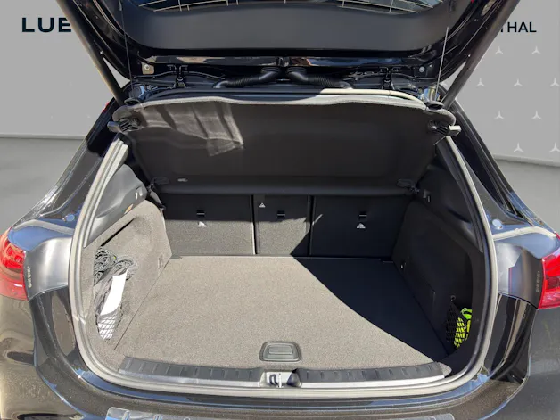 MERCEDES-BENZ GLA 250 4Matic 8G-DCT Swiss Star
