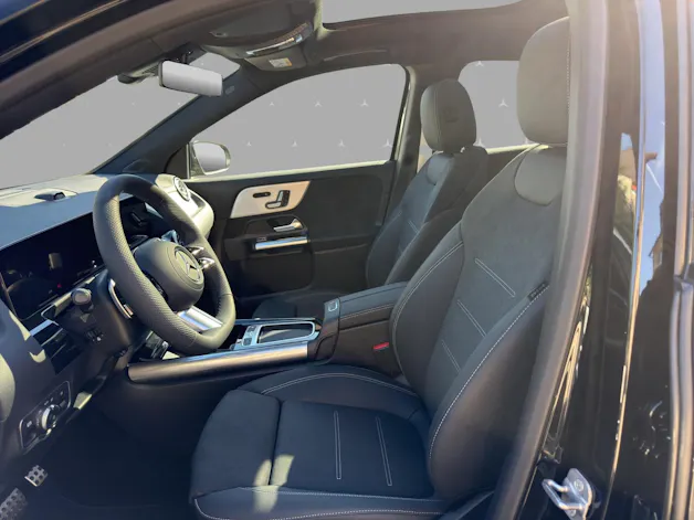 MERCEDES-BENZ GLA 250 4Matic 8G-DCT Swiss Star