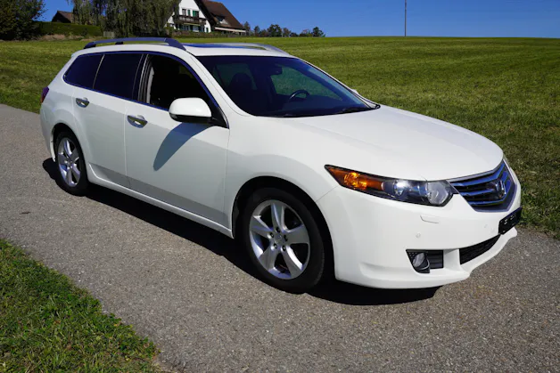 HONDA Accord Tourer 2.4i 16V Executive Automatic