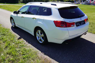 HONDA Accord Tourer 2.4i 16V Executive Automatic
