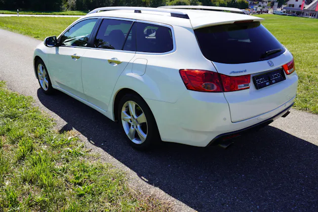 HONDA Accord Tourer 2.4i 16V Executive Automatic