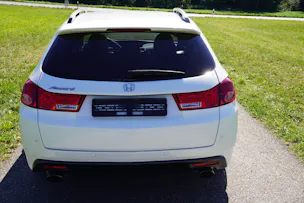 HONDA Accord Tourer 2.4i 16V Executive Automatic
