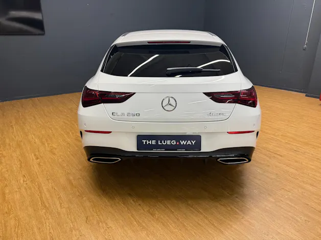 MERCEDES-BENZ CLA 250 4M - SB - AMG / DISTRONIC / Rückfahrkamera / Memory / Multibeam LED