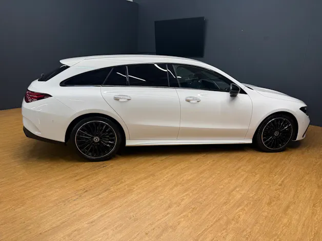 MERCEDES-BENZ CLA 250 4M - SB - AMG / DISTRONIC / Rückfahrkamera / Memory / Multibeam LED