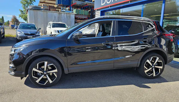 NISSAN Qashqai 1.3 DIG-T tekna DCT