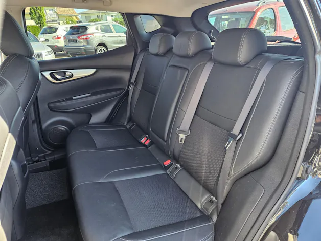 NISSAN Qashqai 1.3 DIG-T tekna DCT