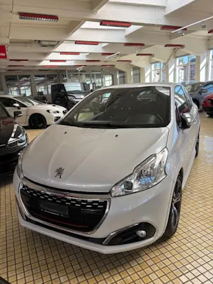 PEUGEOT 208 1.6 Turbo GTi