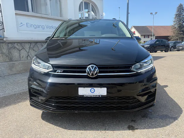 VW Touran 1.5 TSI Highline DSG R-LINE BLACK UND STYL / 48 MONATE WERK GARANTIE