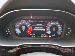 AUDI Q3 40 TFSI S line quattro S-tronic