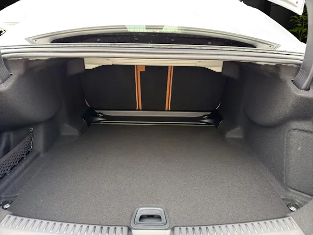 MERCEDES-BENZ E 220 d 4Matic 9G-Tronic