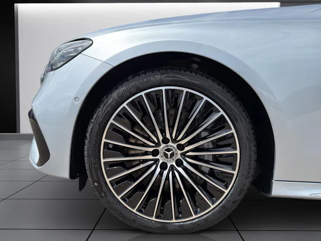 MERCEDES-BENZ E 220 d 4Matic 9G-Tronic