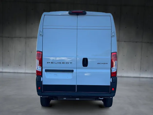 PEUGEOT Boxer 2.2 HDI 335 L2H2