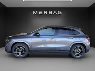 MERCEDES-BENZ GLA 200 Night Star 7G-D