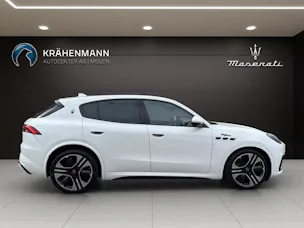 MASERATI Grecale Folgore