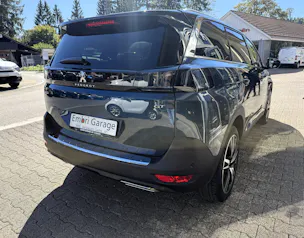 PEUGEOT 5008 1.5 BlueHDi GT Pack EAT8