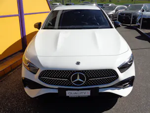 MERCEDES-BENZ A 250 4Matic 8G-DCT AMG Line