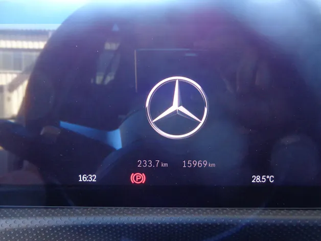 MERCEDES-BENZ A 250 4Matic 8G-DCT AMG Line
