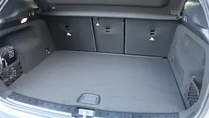 MERCEDES-BENZ GLA 250 4MATIC Swiss Star