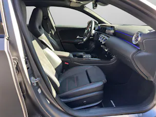 MERCEDES-BENZ Classe A W177 A 220 d AMG Line 4m