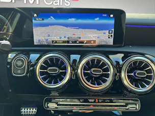 MERCEDES-BENZ Classe A W177 A 220 d AMG Line 4m