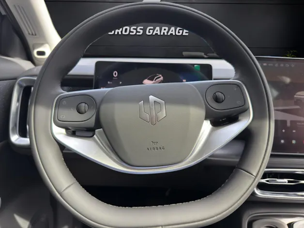 Leapmotor B10 1.5 Hybrid EV