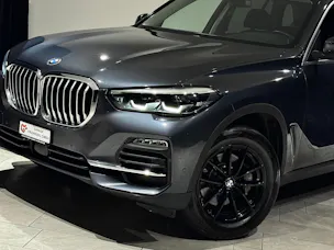 BMW X5 xDrive 30d Steptronic | CH |