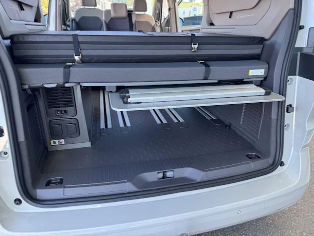 VW California eHybrid Beach Tour Liberty 4Motion / 4x4 mit 5-Sitzplätzen / Faceliftmodell 2027