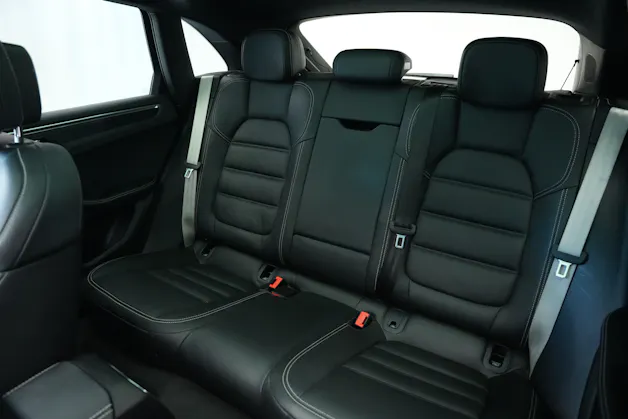 PORSCHE Macan GTS PDK *CH-Fahrzeug* *Panorama*