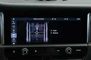 PORSCHE Macan GTS PDK *CH-Fahrzeug* *Panorama*