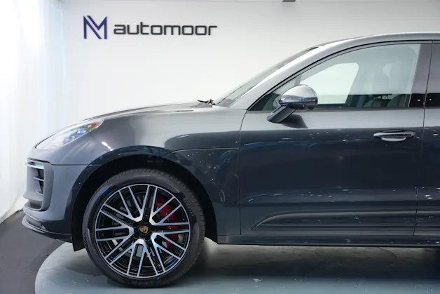 PORSCHE Macan GTS PDK *CH-Fahrzeug* *Panorama*