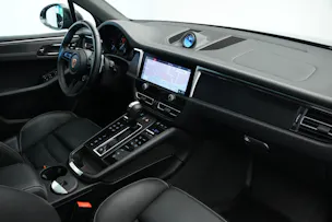 PORSCHE Macan GTS PDK *CH-Fahrzeug* *Panorama*