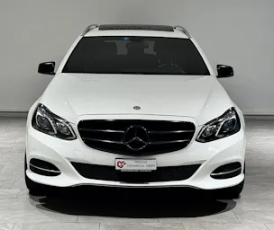 MERCEDES-BENZ E 220 CDI Avantgarde 7G-Tronic