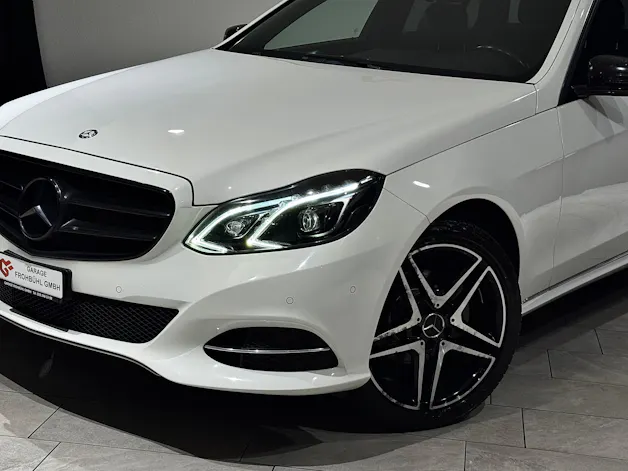 MERCEDES-BENZ E 220 CDI Avantgarde 7G-Tronic