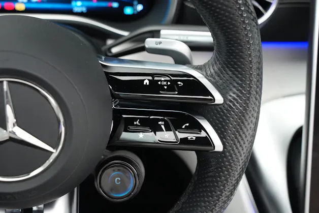 MERCEDES-BENZ AMG SL 63 4M Speedshift MCT *Designo Mattlackierung*
