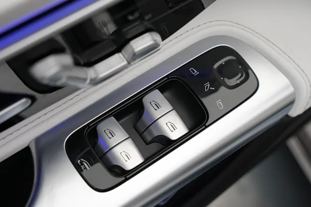 MERCEDES-BENZ AMG SL 63 4M Speedshift MCT *Designo Mattlackierung*