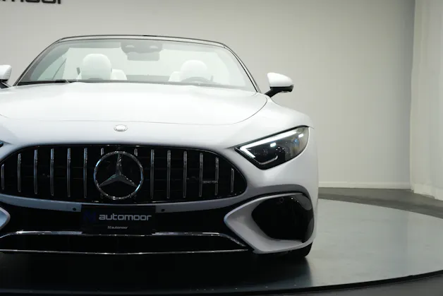 MERCEDES-BENZ AMG SL 63 4M Speedshift MCT *Designo Mattlackierung*